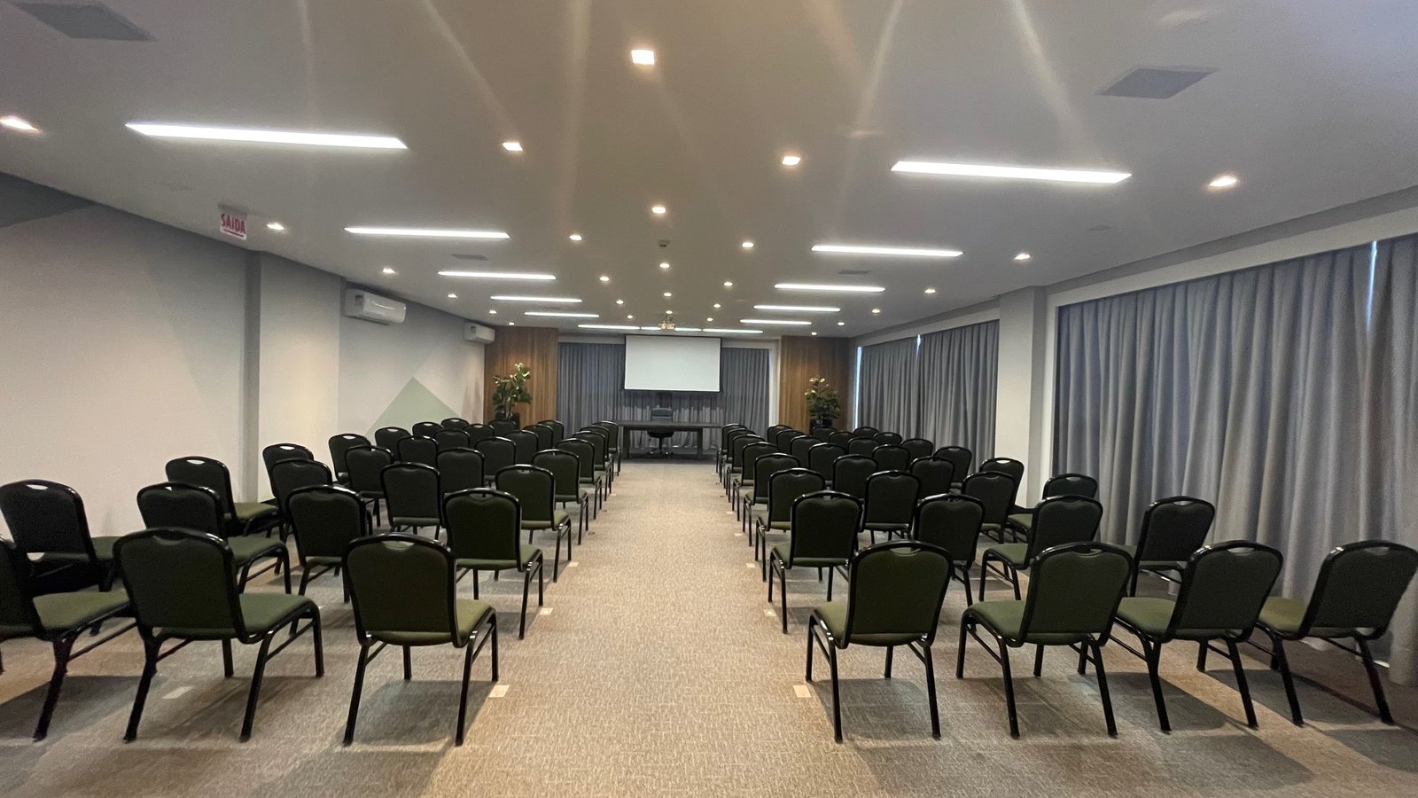 Sala Comercial a venda no Top Class Corporate