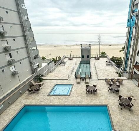 Apartamento frente mar a venda no Edifício Pablo Picasso