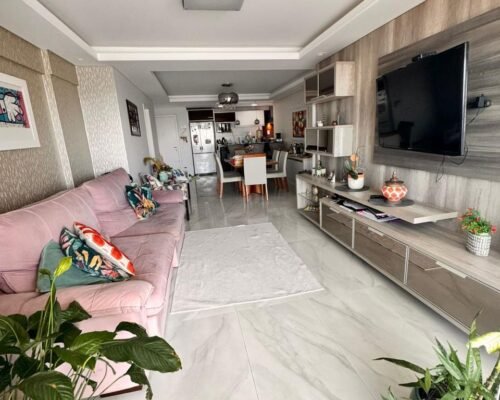 Apartamento à Venda no Bairro Fazenda